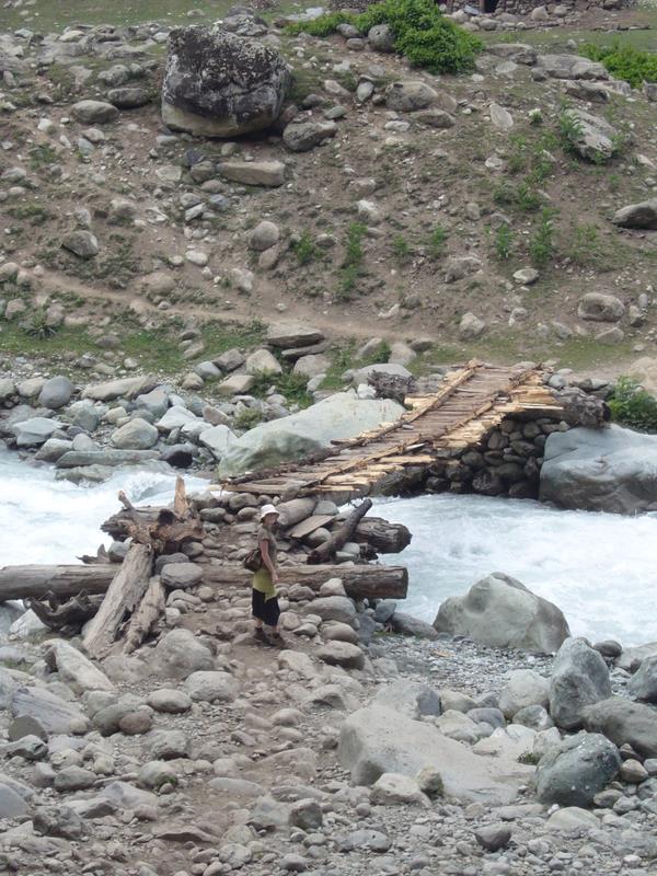 Bridge across the Lidder.